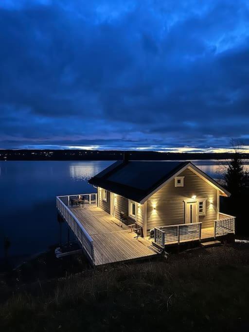 Lake House By Storsjoen Ostersund Bagian luar foto